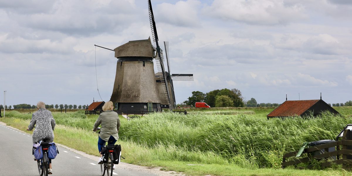 Fietsvakanties langs molens in Nederland